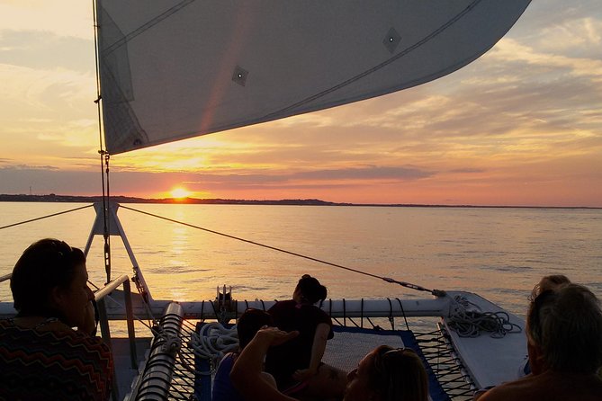 2 Hour Champagne Sunset Cruise from Grace Bay, Providenciales (Adult Only) - The crew makes the two hours work