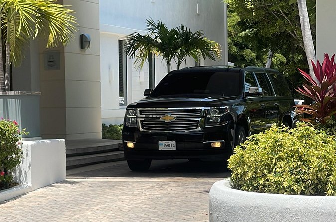 2JAYS VIP Transportation – Airport Private SUV Transfer {one way} - Why the private group price can work