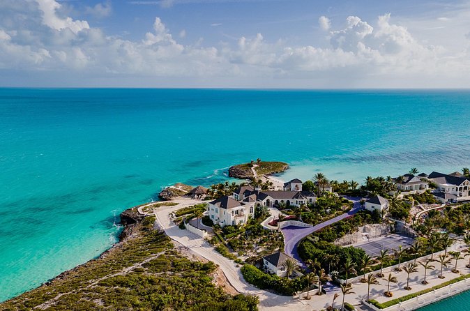 3-Hour Private Island Tour in Providenciales - Sapodilla Bay’s carved rocks at 10:40 a.m.