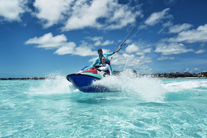 3 hours Private Kiteboarding Beginner Lesson - The beach briefing: 20 to 30 minutes that matter