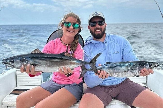 4HR Private bottom Fishing Charter with lunch - Lunch, drinks, and an easy deck-day rhythm