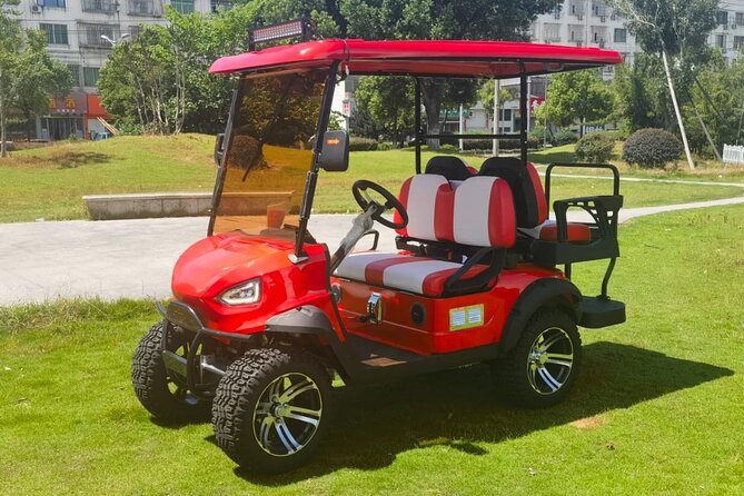 4Seater UTV Golf Cart in Grand Turk - Getting comfortable with the four-seat UTV