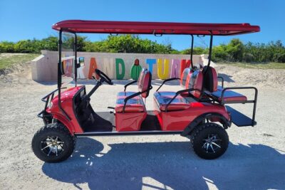 6-Seater Golf Cart: Grand Turk