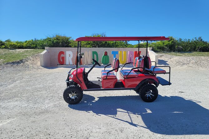6-Seater Golf Cart: Grand Turk - Driving on the left without losing your nerve
