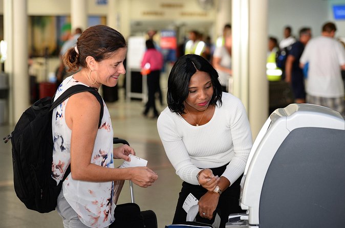 Airport Fast Track Departure Service - SkyPass Caribbean - Private service, but not always constant personal guidance