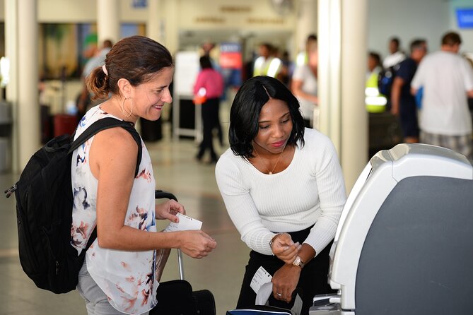 Airport Fast Track Departure Service - SkyPass Caribbean - Finding your representative at the departure terminal