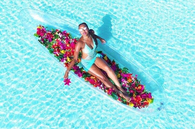 Clear Kayak Flower Girl Photoshoot in Turks and Caicos Islands - Why the private format matters