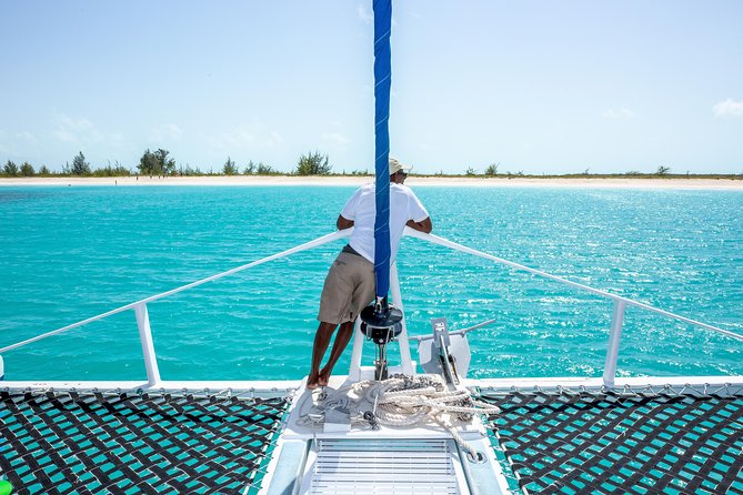 Family Catamaran & Snorkeling Cruise Turks & Caicos - Music, Drinks, and the Social Mood
