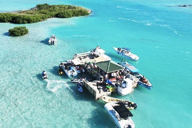 FAMOUS SHIPWRECK, Tiki Bar & Iguana Island Private Jet Ski Tour - La Famille Express, a dramatic first stop