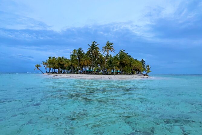 Full-Day Private Catamaran, Turks and Caicos Cruise - Water Cay and Half Moon Bay: Space to Slow Down