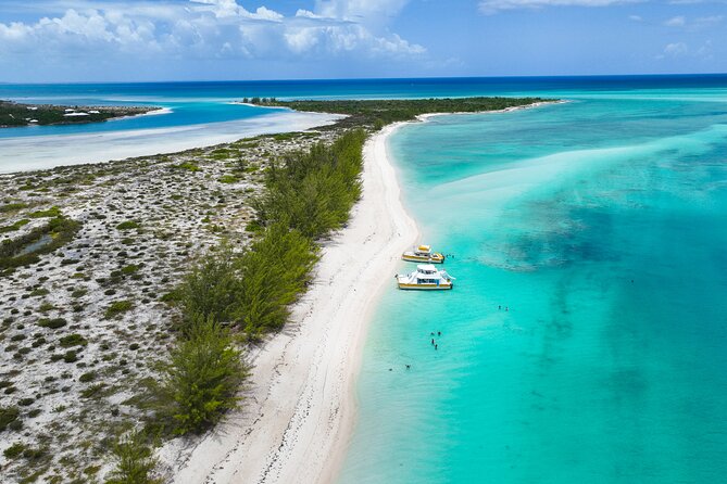 Half Day Private Boat Charter at Grace Bay, Providenciales - The Price: Strong Value for Eight, Less Clear for Larger Groups