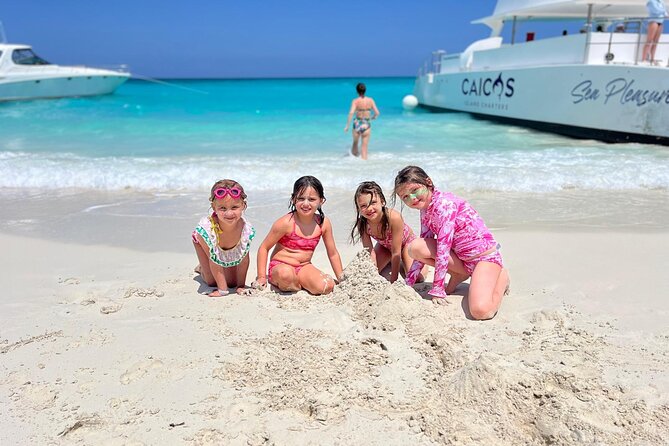 Half Day Private Boat Tour in Caicos Island - Why a private charter works well in Providenciales