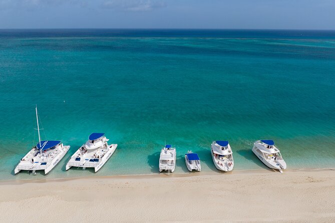 Half Day Private Boat Tour in Caicos Island - Grace Bay, the barrier reef, and the snorkeling hour