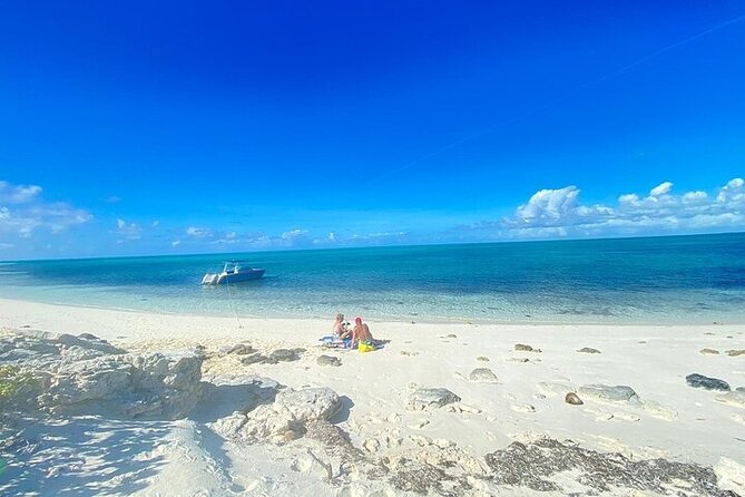 Half Day Snorkeling, Sightseeing & Island Hopping Private Charter - Leaving from Blue Haven at 8:30 am