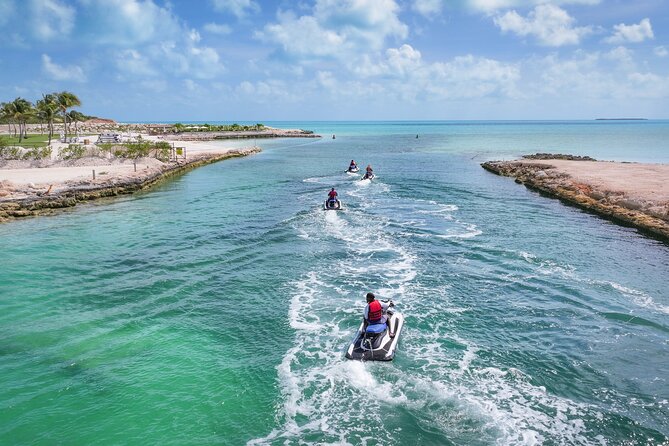 Jet Ski Adventure in Crystal Waters of Turks and Caicos - The first minutes are the real learning curve