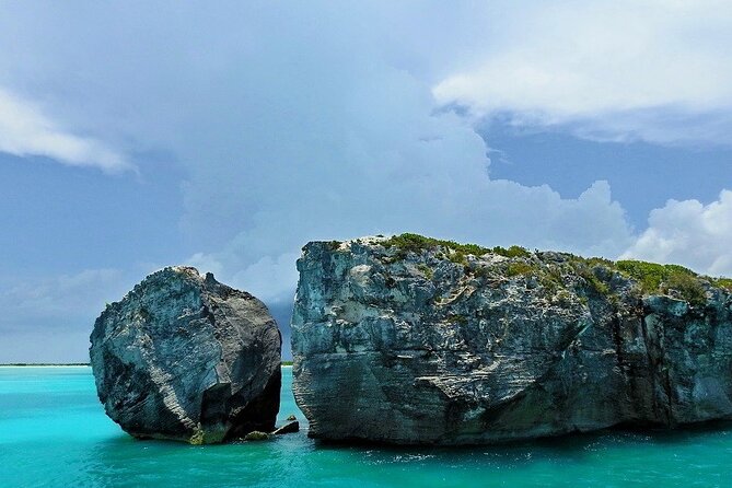Jet Ski Adventure to Split Rock, Pirates Cove, Iguana Bay Cay - Taylor Bay and Sapodilla Bay in one coastal stretch