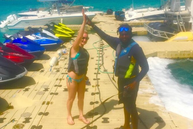 Lunch Seafari to pristine cays, shipwreck and lunch at TIKI BAR - Riding the shallow Caicos Bank