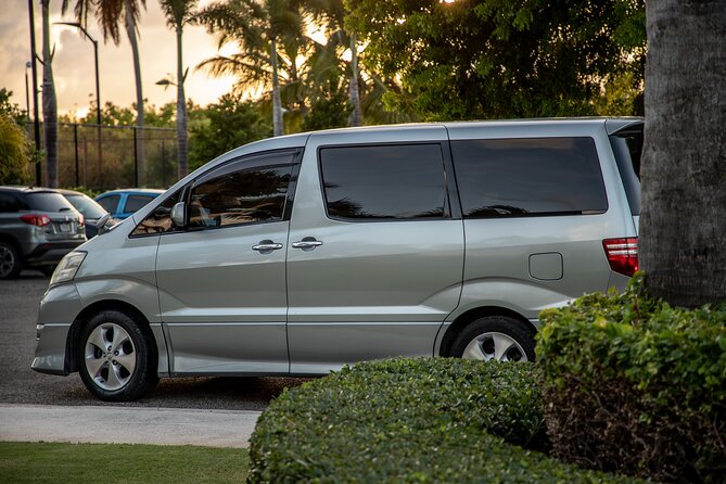 Luxury Transportation Services - Departure day requires a phone call