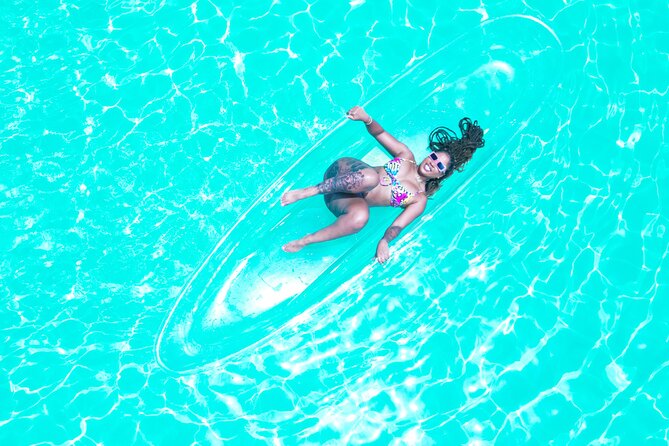 Premium Clear Kayak Shoot Grand Turk Island - A short shoot with a big visual payoff