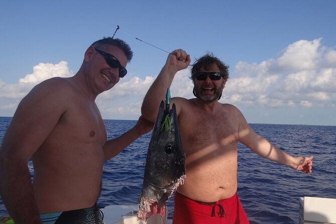 Private 1/2 Day Afternoon Bottom Fishing Charter on "Shady Grady" - Bottom fishing on the outer reef