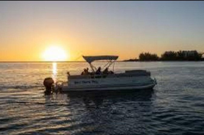 Private 2Hour Champagne Scenic Sunset cruise - The ruined Conch Farm and a piece of island history
