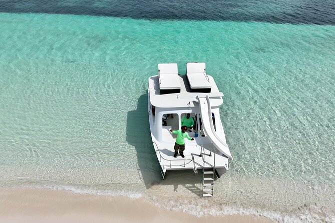 Private 4 Hour Power Catamaran Excursion in Grace Bay - Grace Bay views and the open water