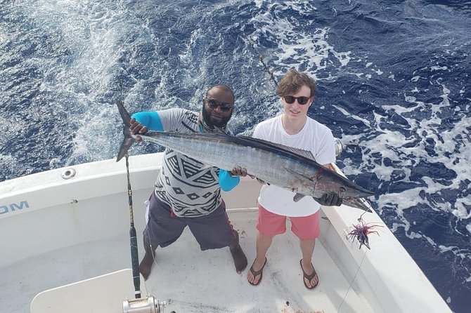 Private 6hr Deep Sea Fishing Charter on "Angler Management" - Bringing your catch back to the resort