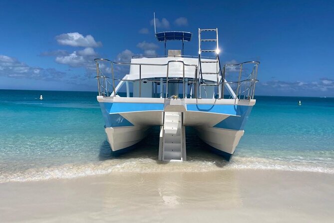 Private 7-Hour Catamaran Tour in Turks and Caicos - The crew and private format make a difference