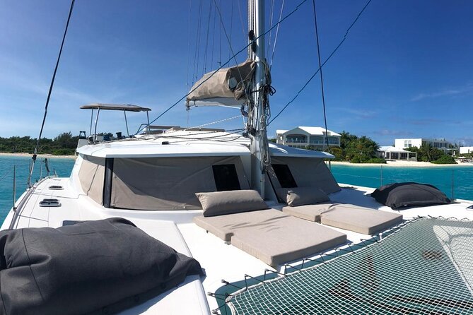 Private Afternoon Tour Catamaran 44 Big Ben - Sand Dollar Bar: a floating pause between islands
