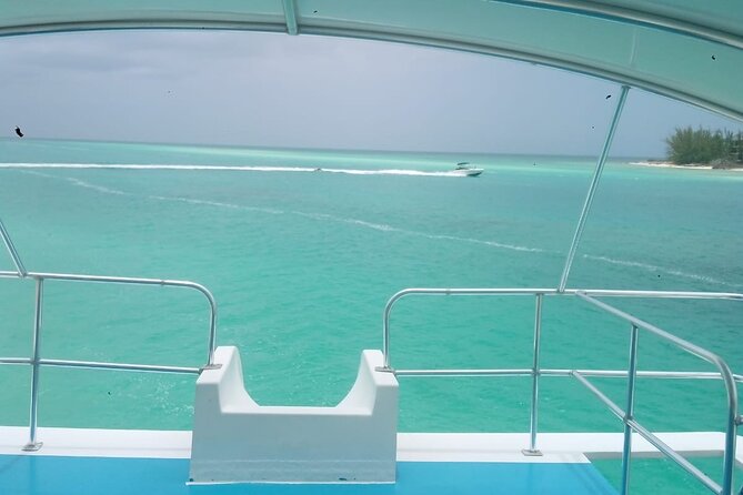 Private Boat Tour with Snorkeling and Beach BBQ - A beach BBQ with lobster when available