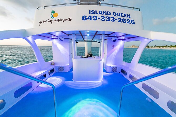 Private Catamaran Sunset Cruise in Turks and Caicos - From quiet sail to private dance party