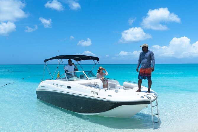 Private Grace Bay Boat Sunset Tour with Pickup - Two hours on the turquoise waters of Grace Bay