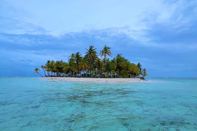 Private Half-Day Catamaran Cruise, Turks and Caicos Islands - Four things to know before you book
