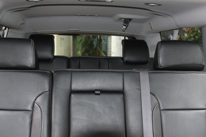 Private Luxury Suv Airport Transfer (One Way) - What happens at the accommodation pickup