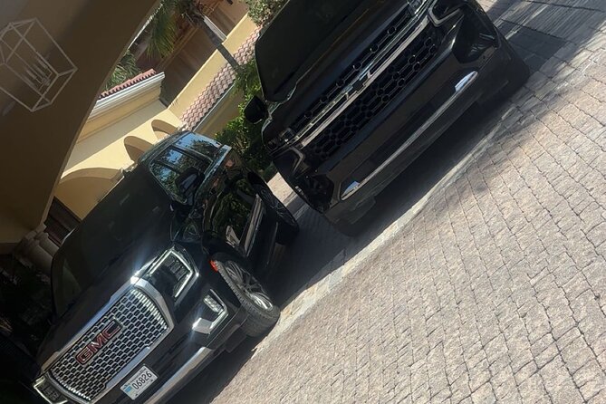 Private Roundtrip Transportation in Providenciales - A direct airport ride in Providenciales