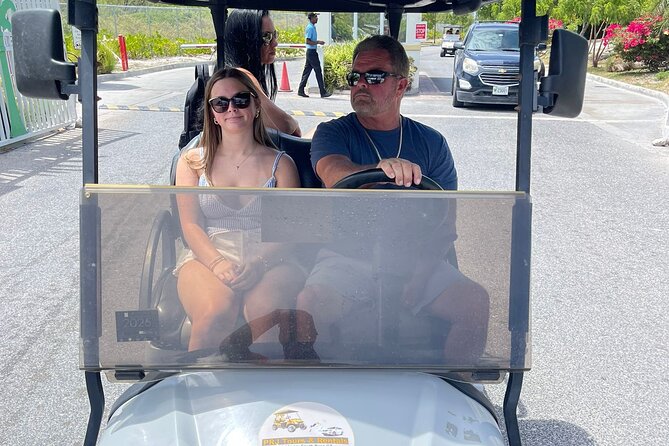 PRJ Golf cart rental in Grand Turk - Driving north to Grand Turk Lighthouse