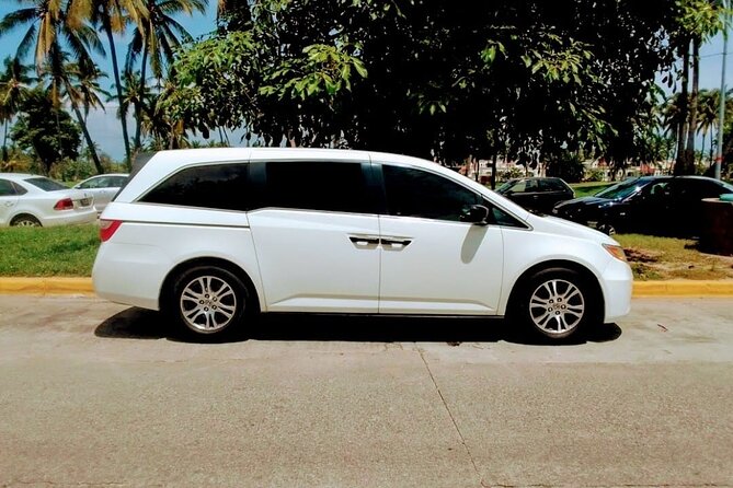 Providenciales Airport (PLS) to hotels or ferry -Arrival Transfer - Booking Details That Matter Before You Fly