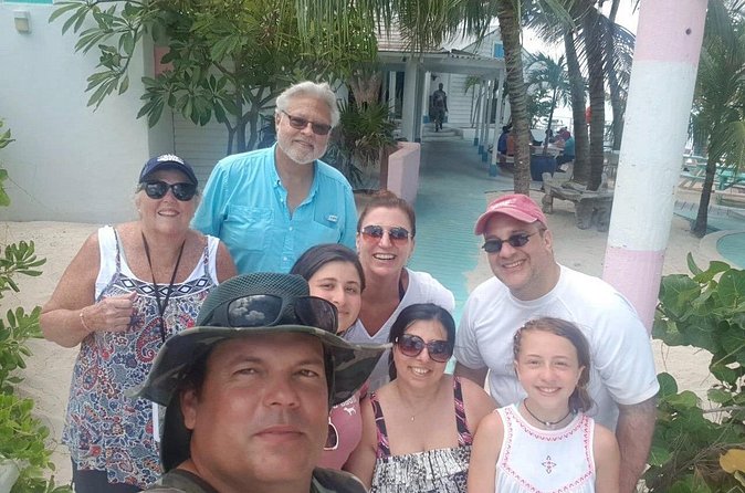 Providenciales Unmissable Sightseeing Tour - Da Conch Shack lunch: the most substantial part of the day