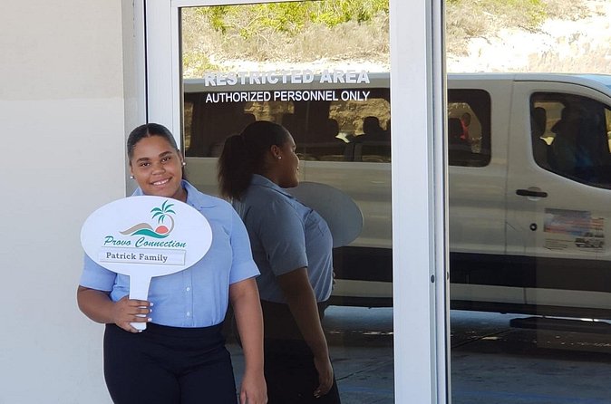 Shared Providenciales Airport Transfer (Round-Trip) - Who should book this transfer?