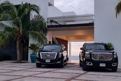 Turks and Caicos: Private ONE-WAY Airport Transfer