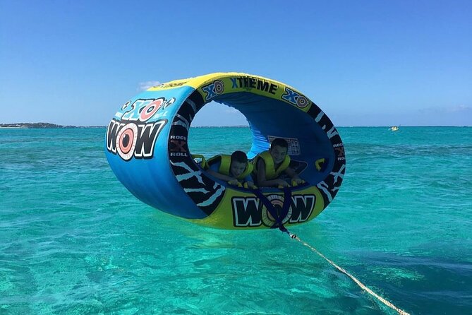Wow Extreme Tube on Gracebay Beach Turks and Caicos Islands - The 15-minute run along Grace Bay